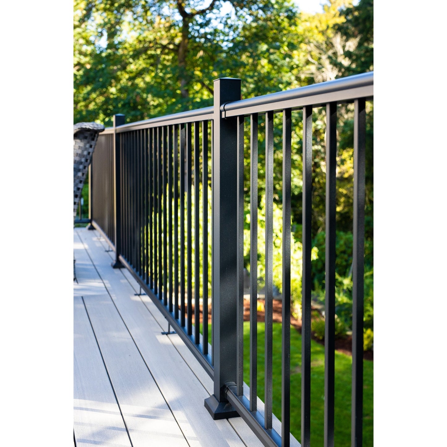 Fiberon CitySide Matte Black Aluminum Deck Line Post