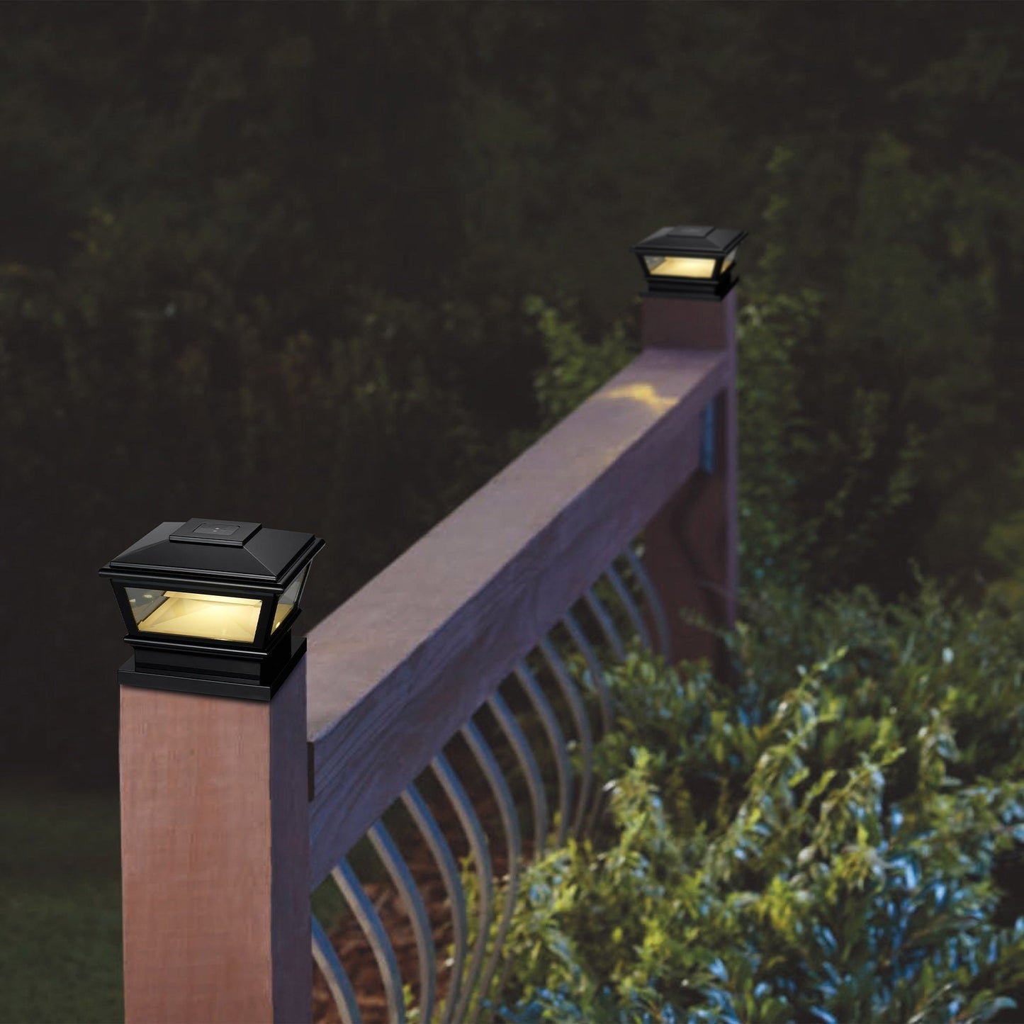 RELIABILT 4-in x 4-in 5-Lumen Black Solar LED Outdoor Post Cap Light (5000 K)