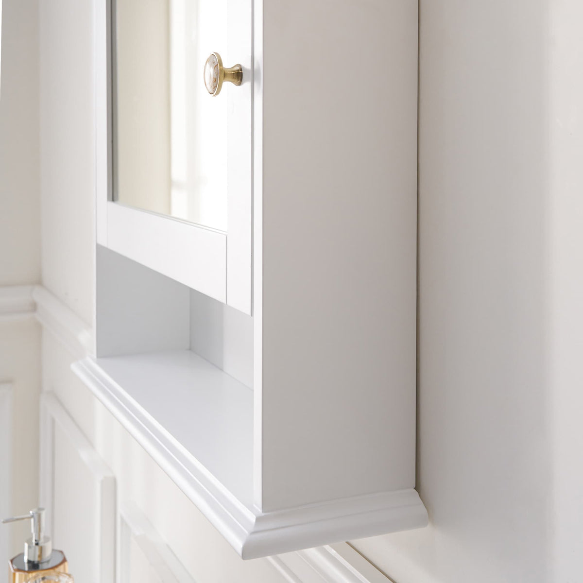 Forclover 24-in x 34-in Surface Mount White Mirrored Soft Close Medicine Cabinet