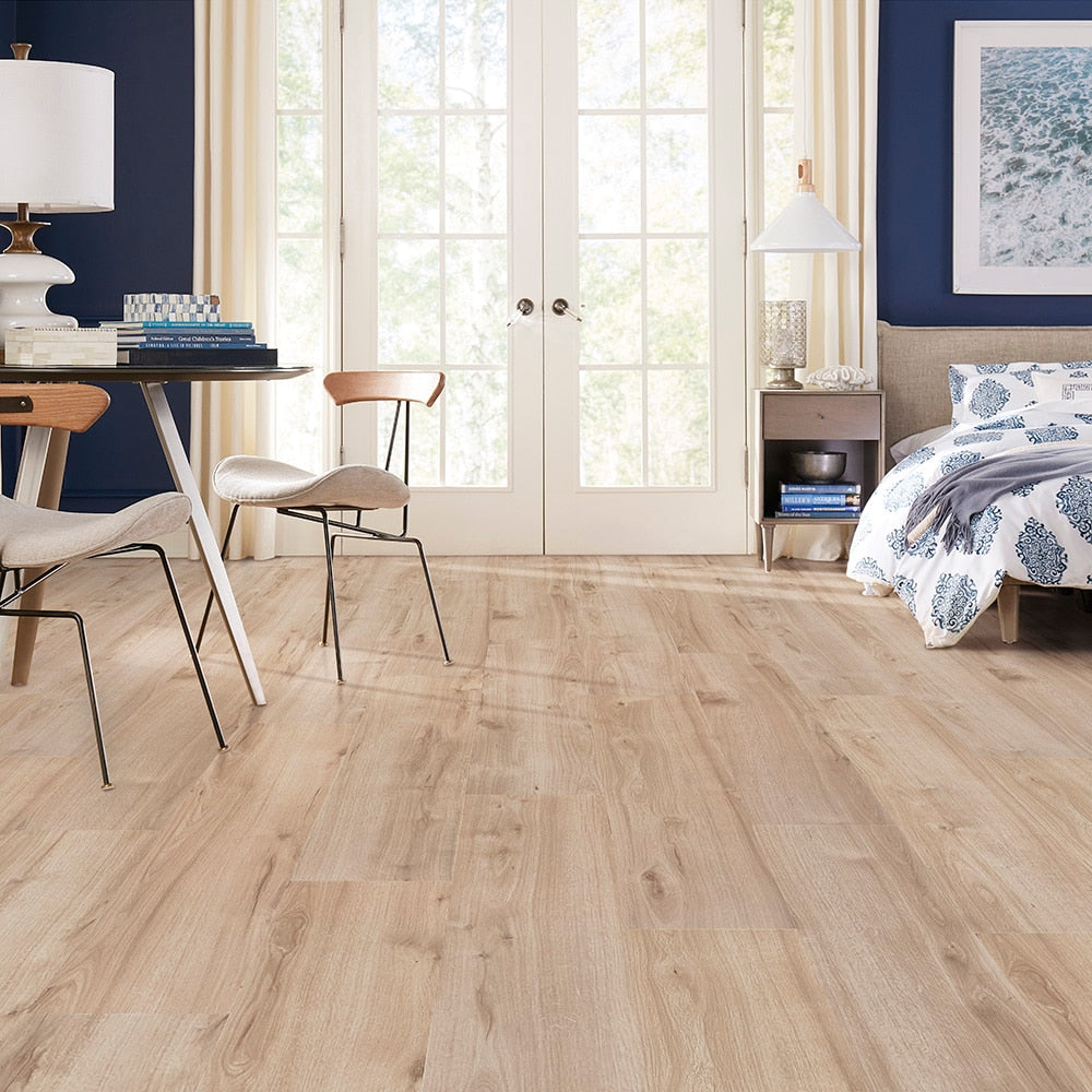 Pergo DuraCraft Lavinia Oak Brown Waterproof Luxury Vinyl Plank Flooring