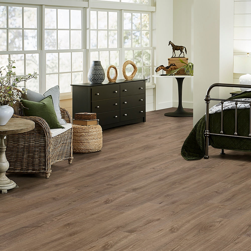 Pergo DuraCraft Dresden Oak Gray Waterproof Luxury Vinyl Plank Flooring