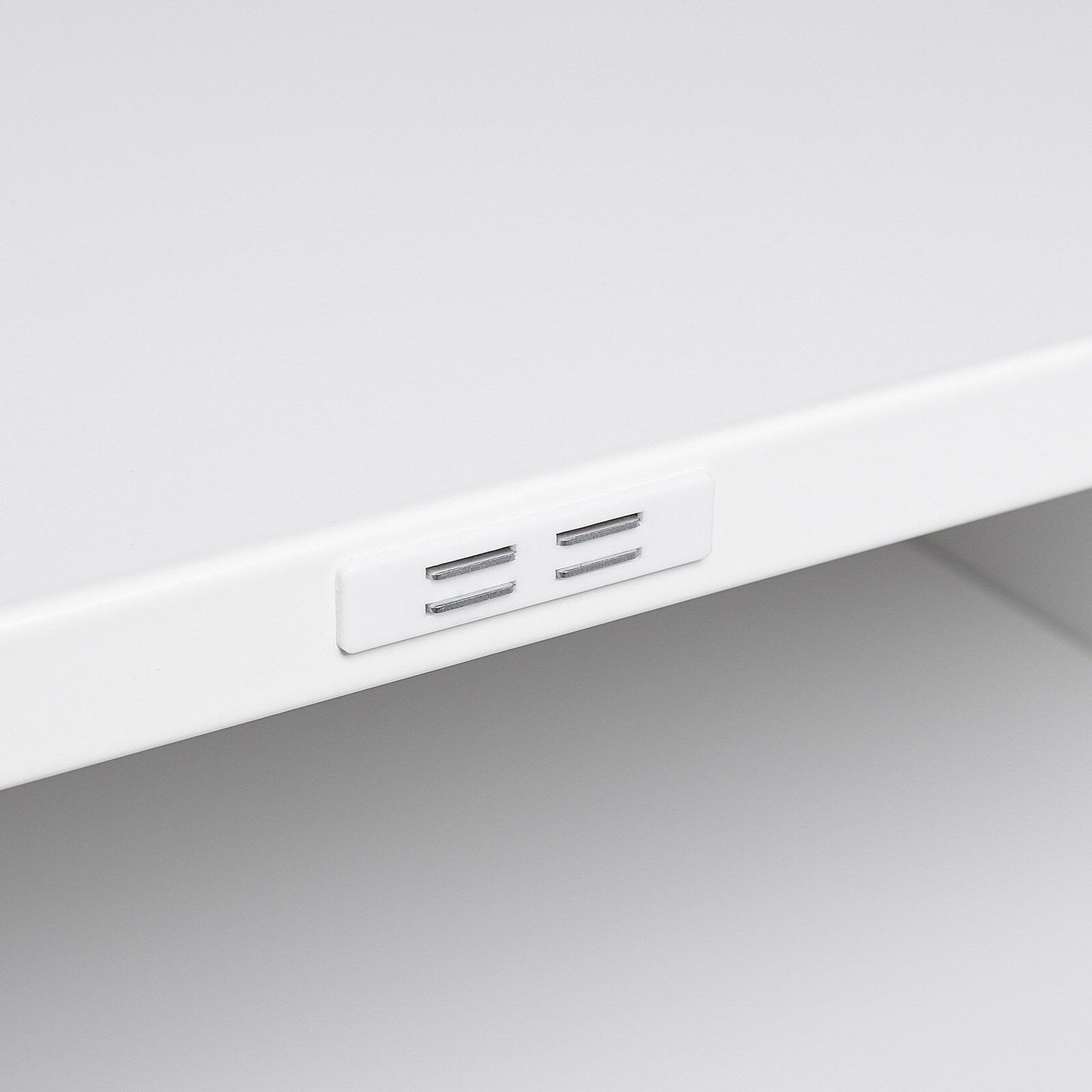 Flynama White 23.62-in File Cabinet