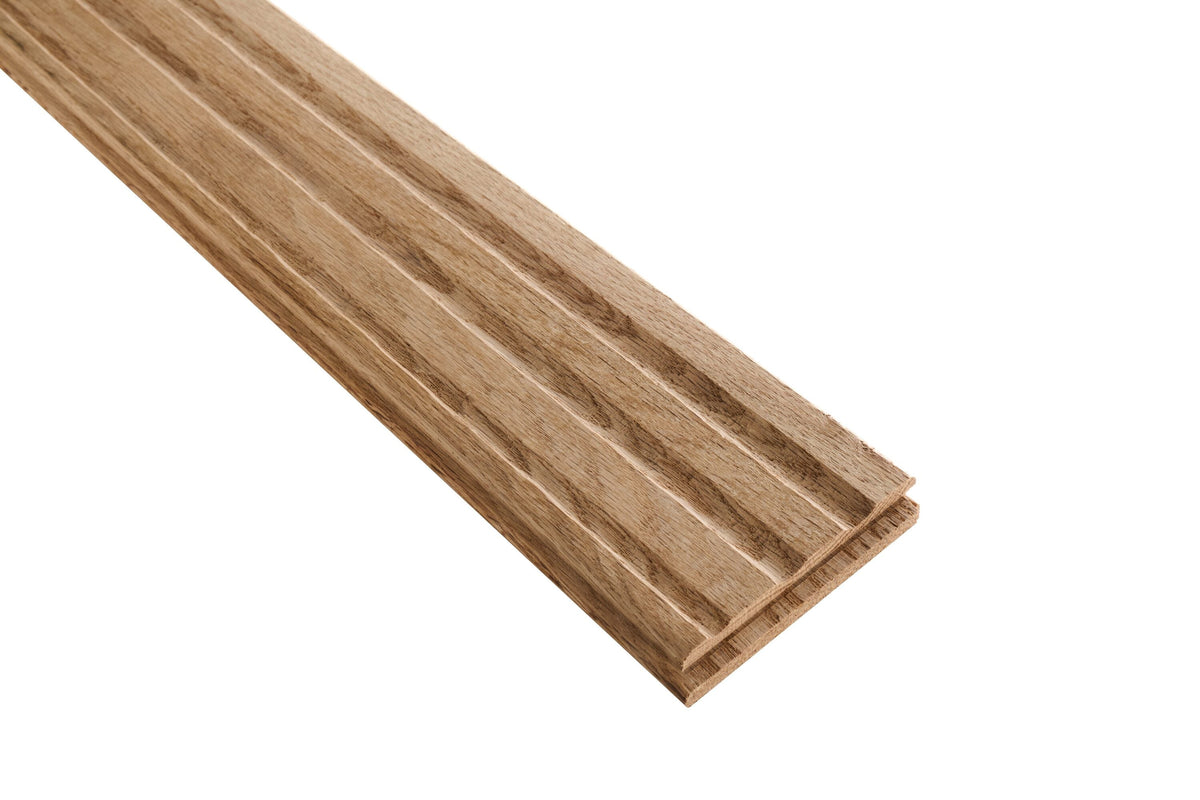 Bruce Barnwood Living Hay Loft Hickory 4-in Wide x .73-in Thick Distressed Solid Hardwood (18.5 sq. ft.)