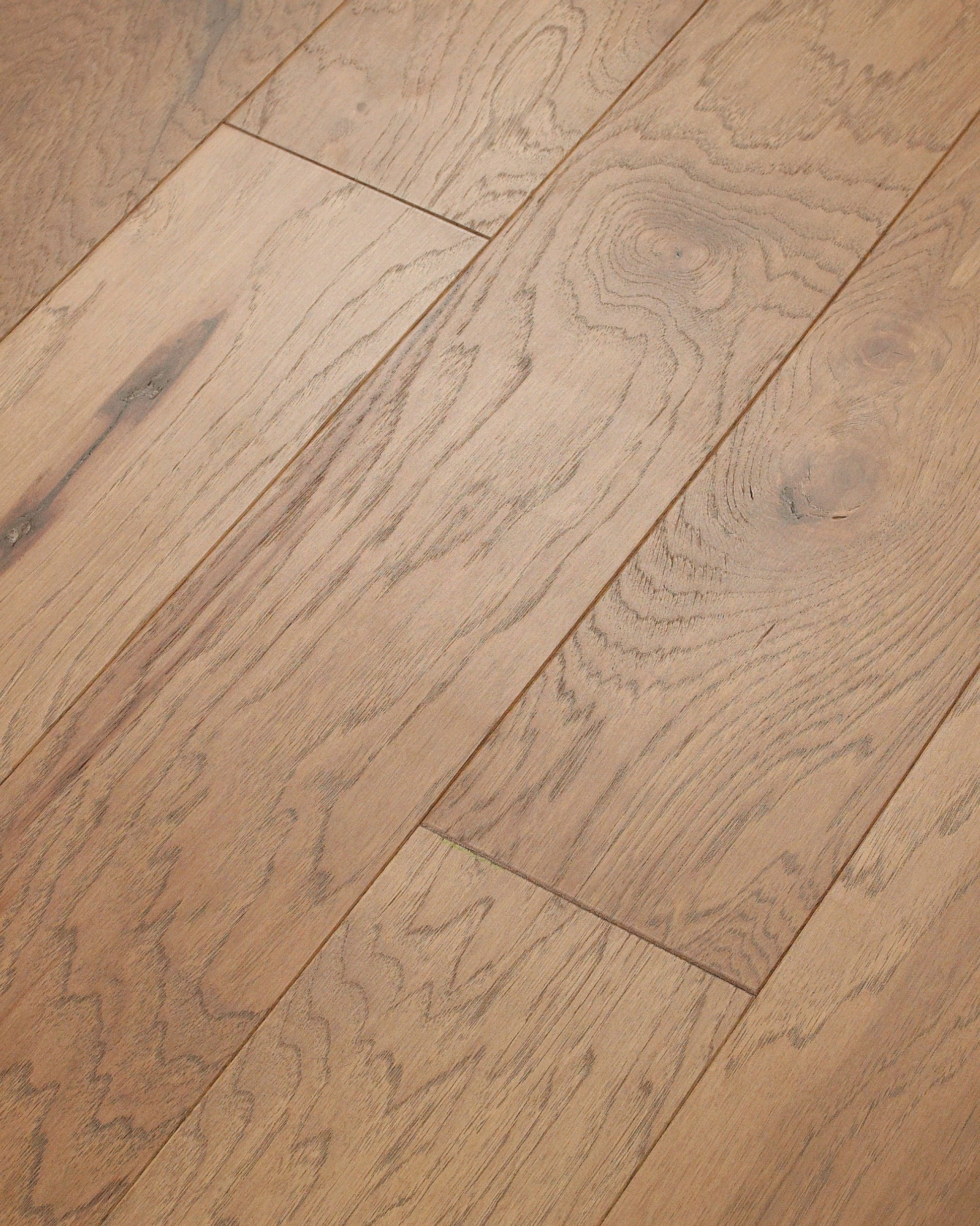 Shaw Hickory New Haven hardwood flooring — color and finish detail