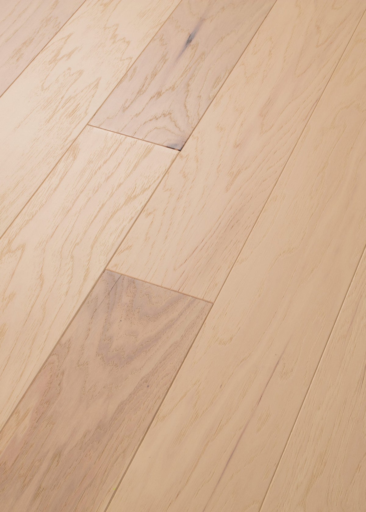 Shaw Hickory Forest hardwood flooring — color and finish detail