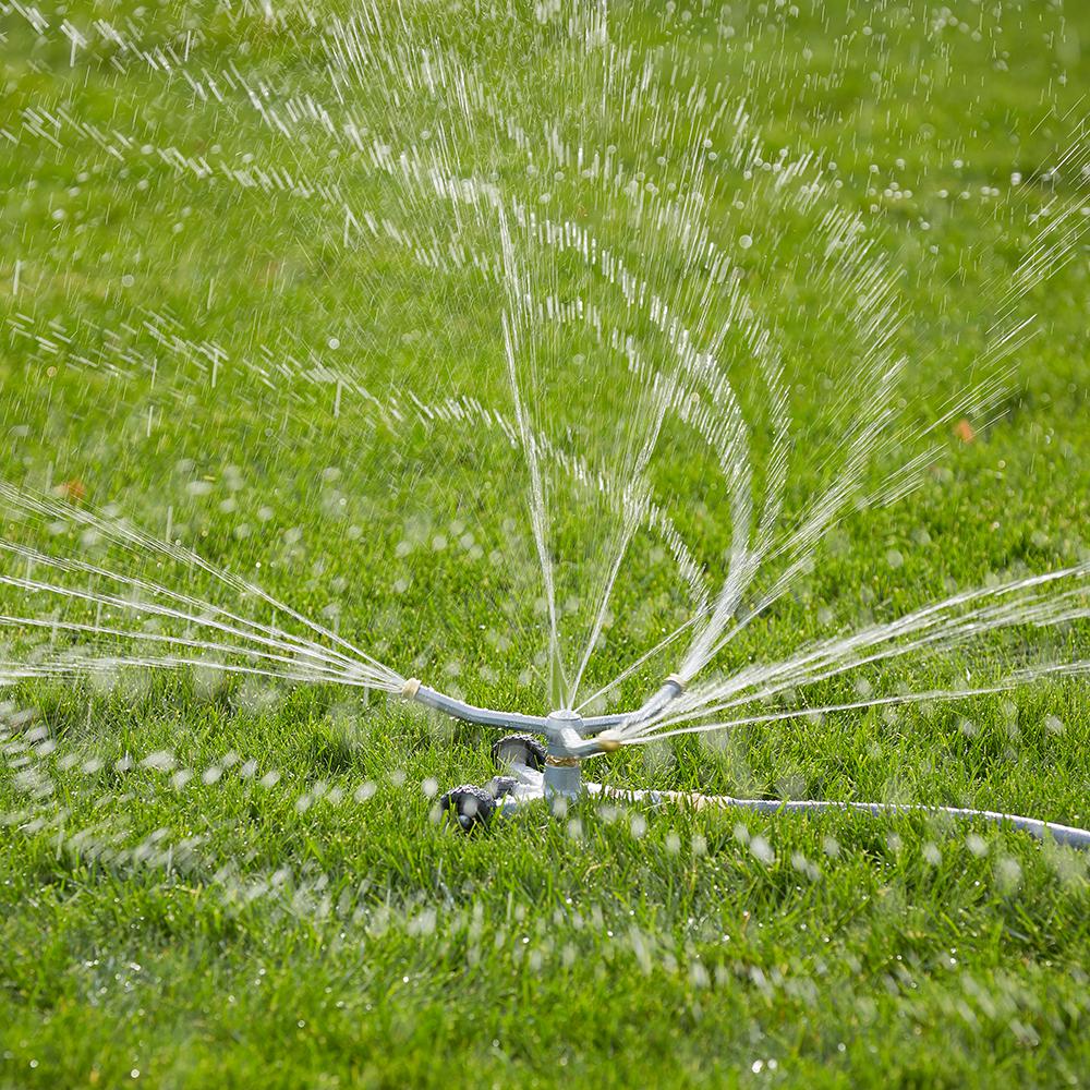 1,225 sq. ft. 3 Arm Whirling Sprinkler - Super Arbor