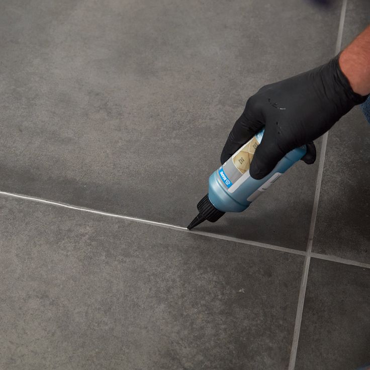 38 Avalanche Ultracare Grout Refresh