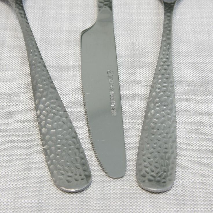 Hammered 46-Piece Stainless Steel Flatware Set (Service for 8)