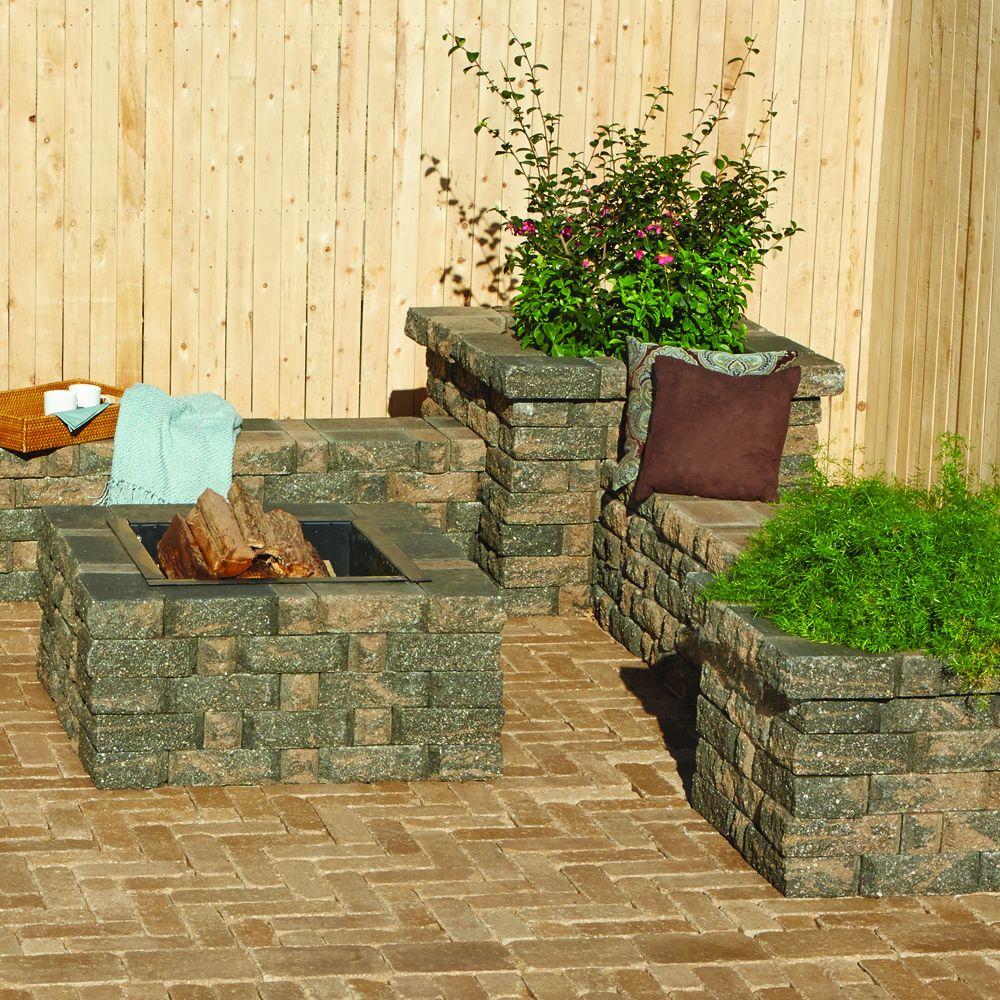 Pavestone SplitRock Corner 3.5 in. x 10.5 in. x 7 in. Yukon Concrete Garden Wall Block (96 Pcs. / 40.8 Face ft. / Pallet) - Super Arbor