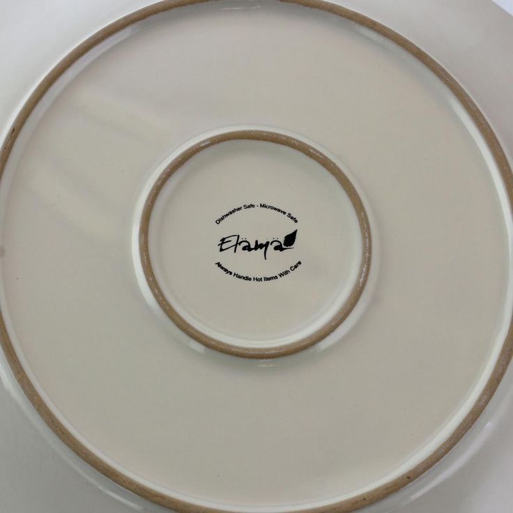 16-Piece Modern White Lace Stoneware Dinnerware Set (Service for 4)