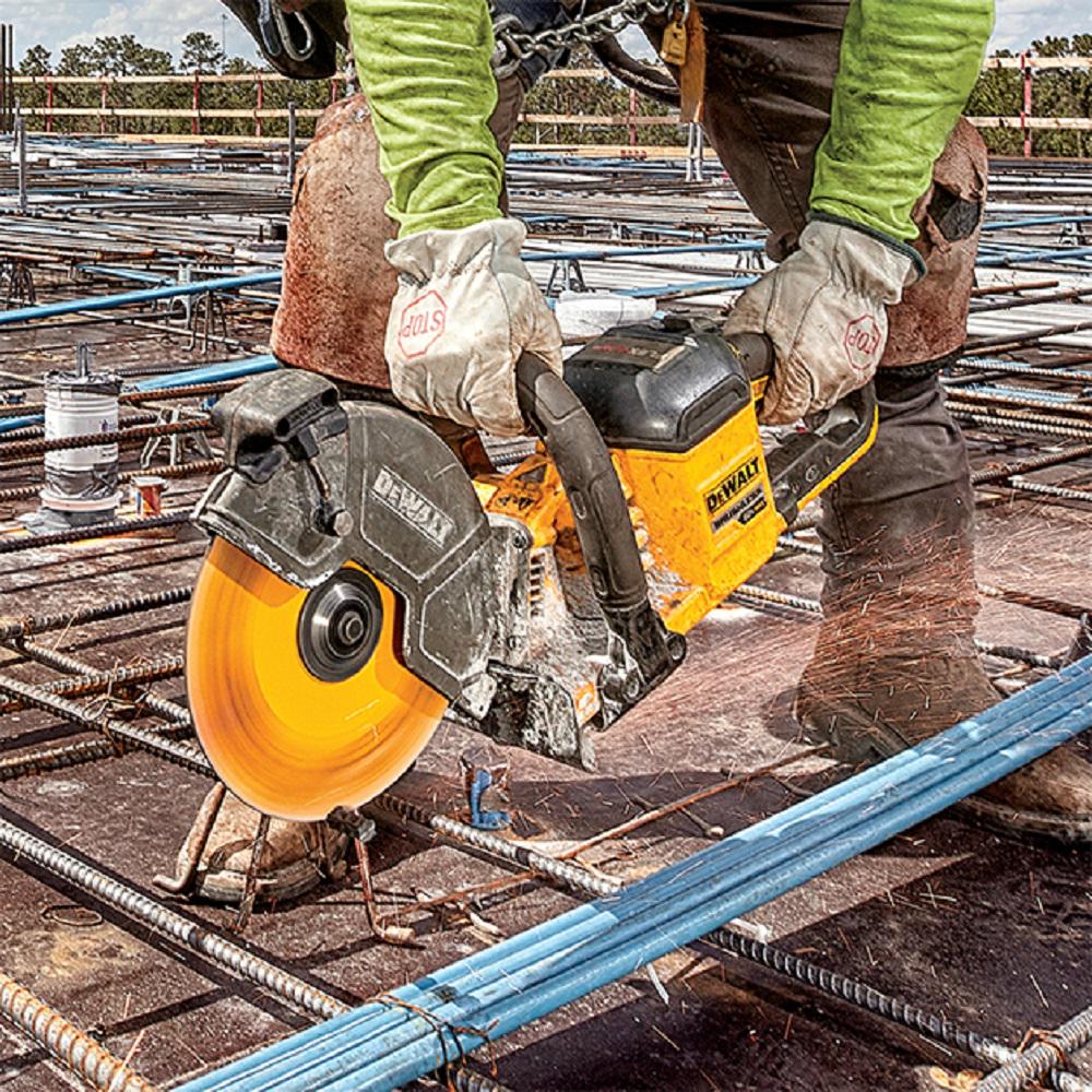 FLEXVOLT 60-Volt Lithium-Ion Cordless 9 in. Construction Saw w/(2) FLEXVOLT Batteries & 7-1/4 in. Wormdrive Circular Saw