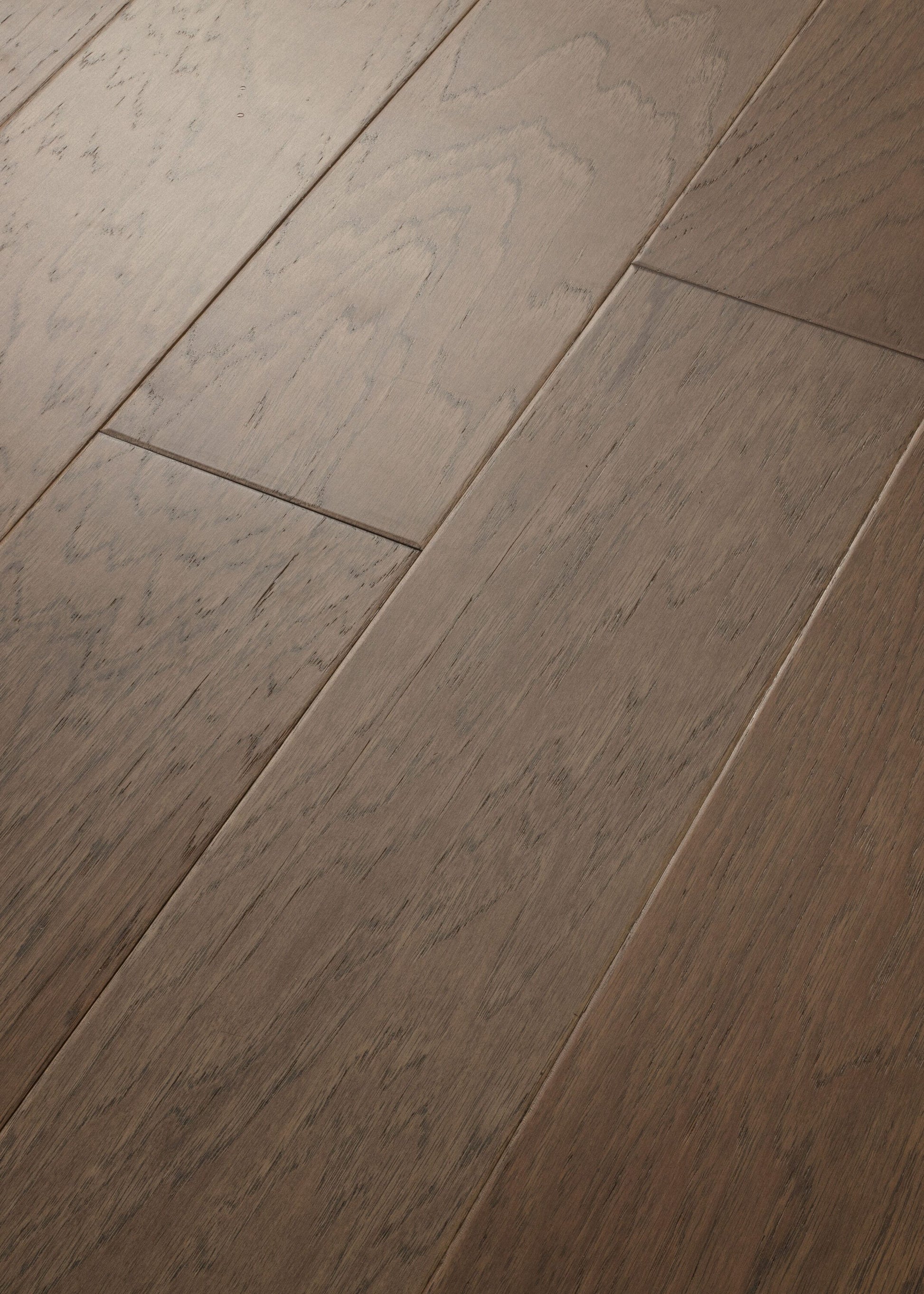 Shaw Hickory Springfield hardwood flooring — color and finish detail