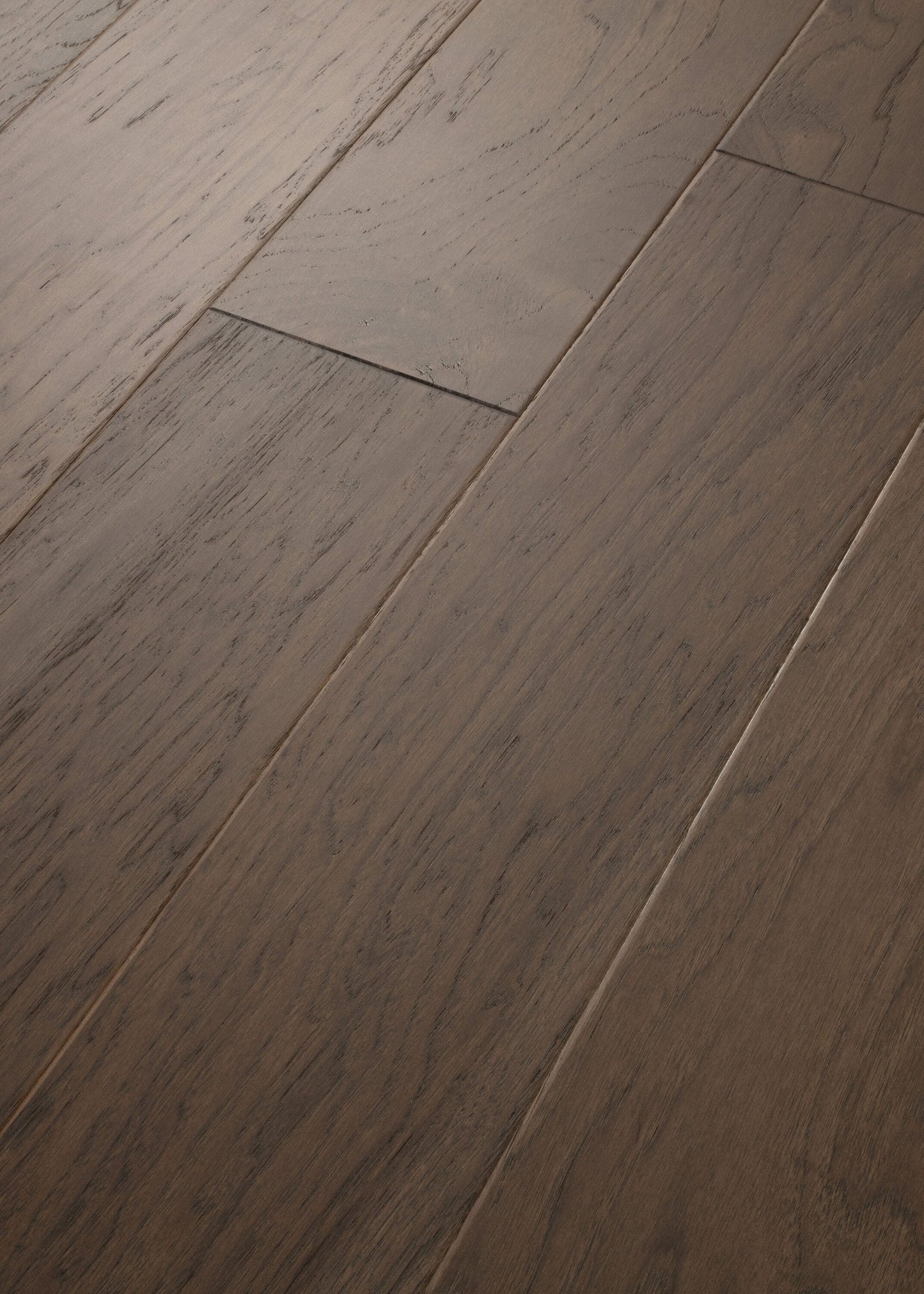 Shaw Hickory Davenport hardwood flooring — color and finish detail