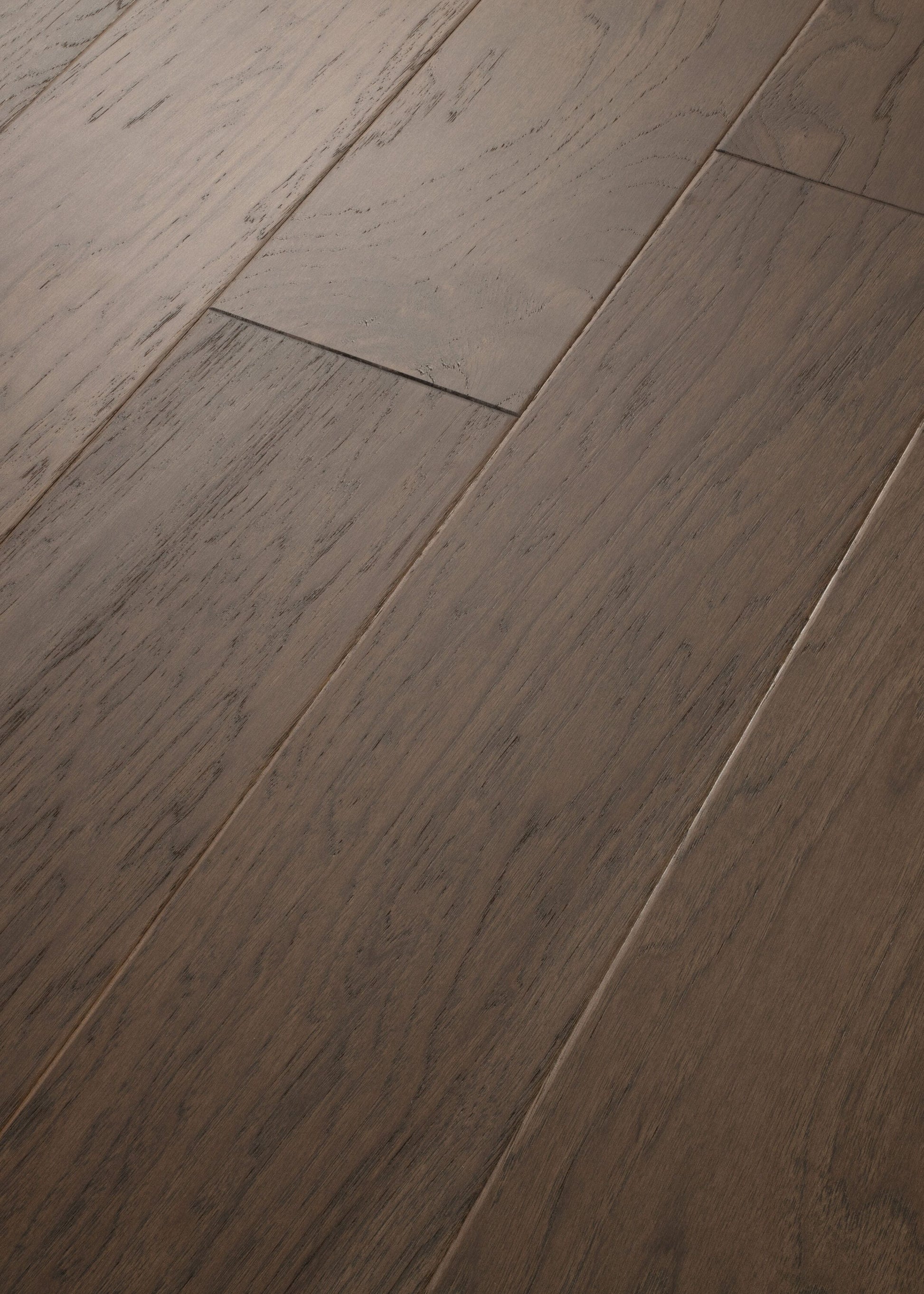 Shaw Hickory Davenport hardwood flooring — color and finish detail