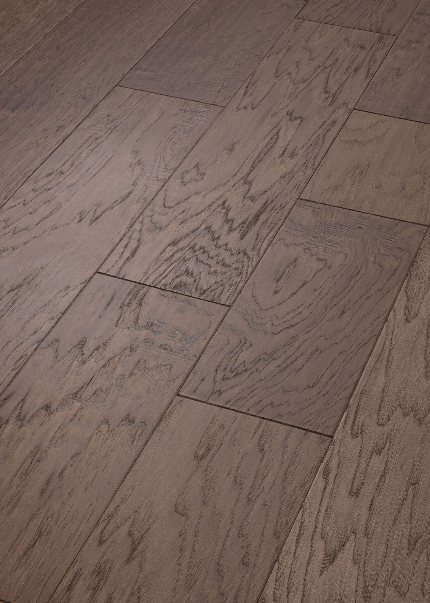 Shaw Hickory Parton hardwood flooring — color and finish detail