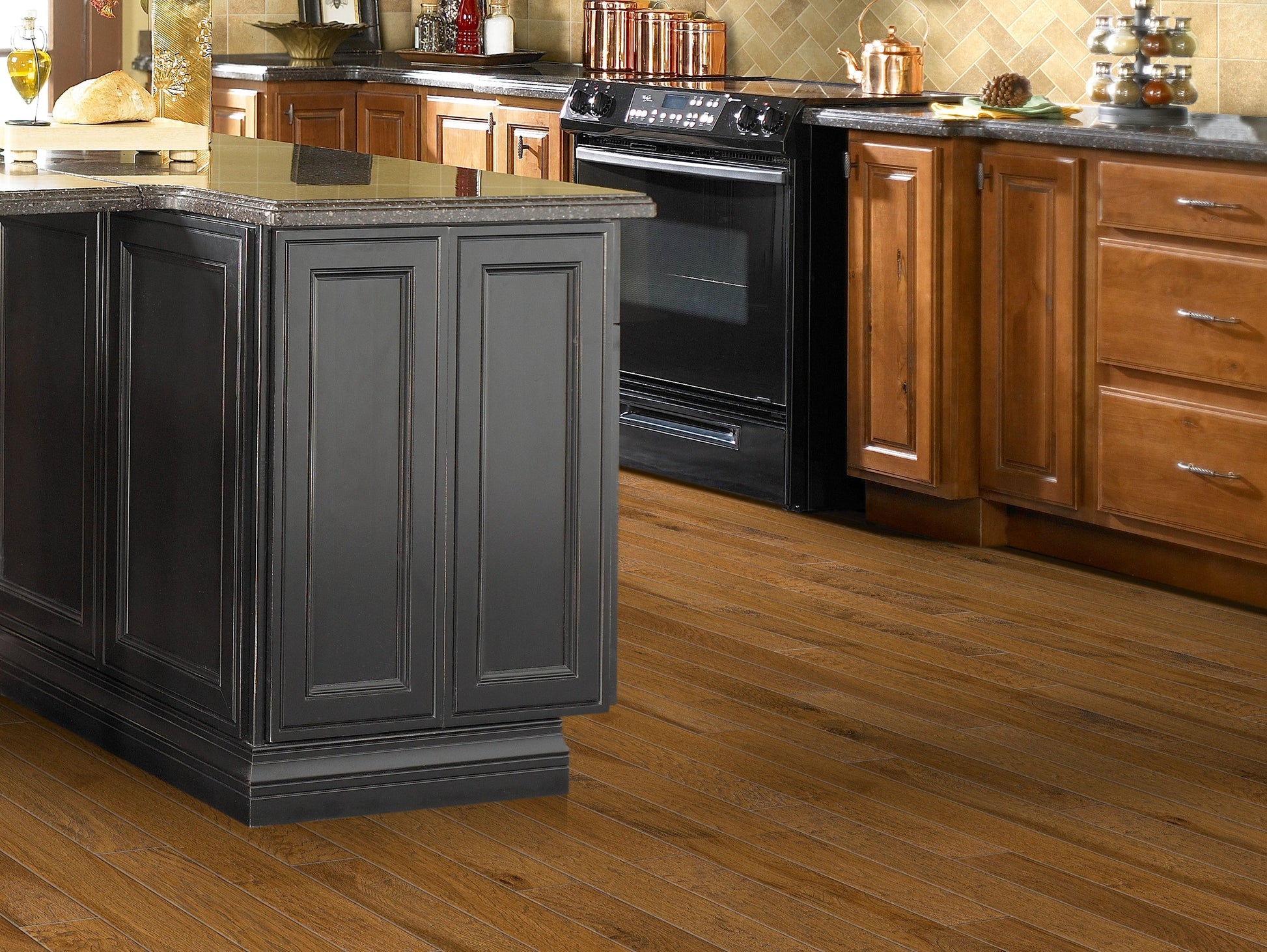 Shaw Hickory Ambience hardwood flooring — surface grain detail