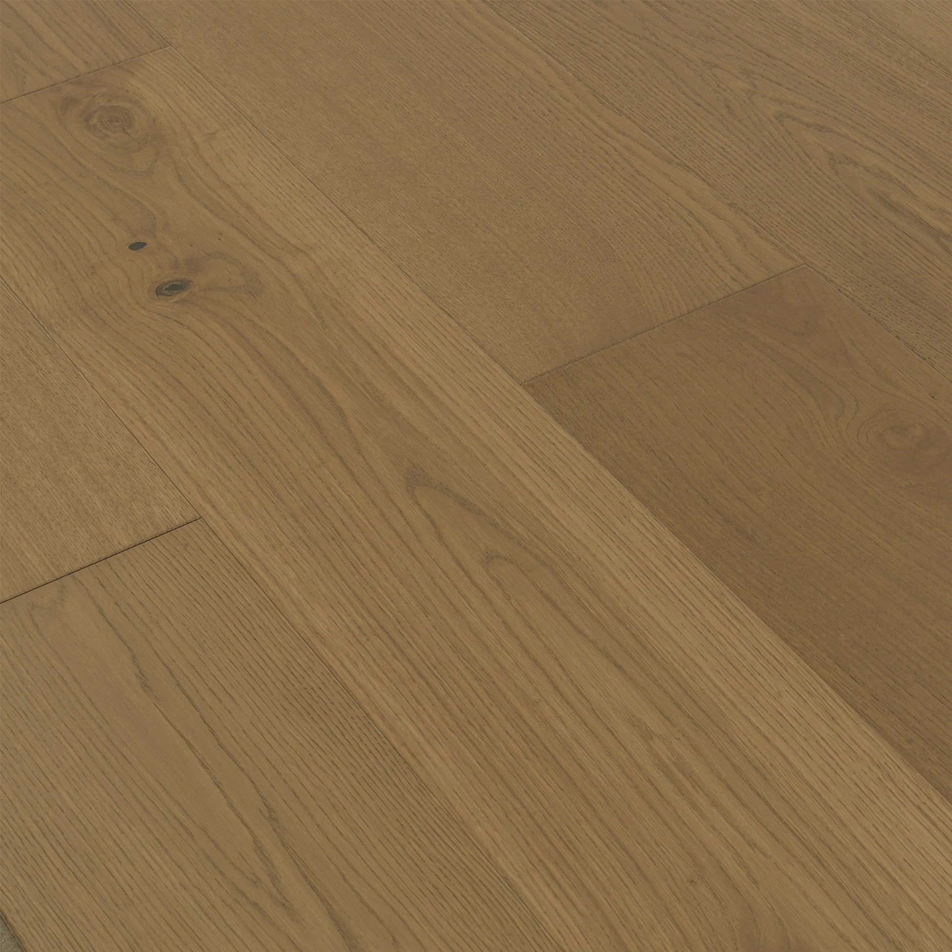 Element Flooring European white oak Logan hardwood flooring — carton and plank detail