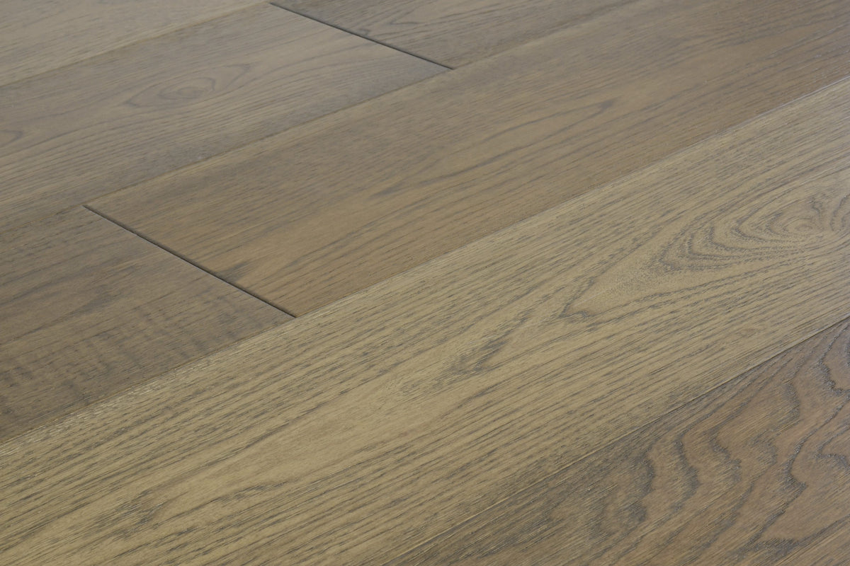 Element Flooring Hickory Heirloom hardwood flooring — carton and plank detail