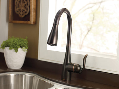 Moen Arbor Single-Handle Pull-Down Sprayer Kitchen Faucet with Power Boost, Oil Rubbed Bronze