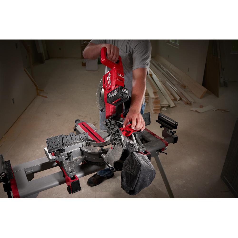 M18 FUEL 18-Volt Lithium-Ion Brushless Cordless 10 in. Dual Bevel Sliding Compound Miter Saw Kit with Extra Blade