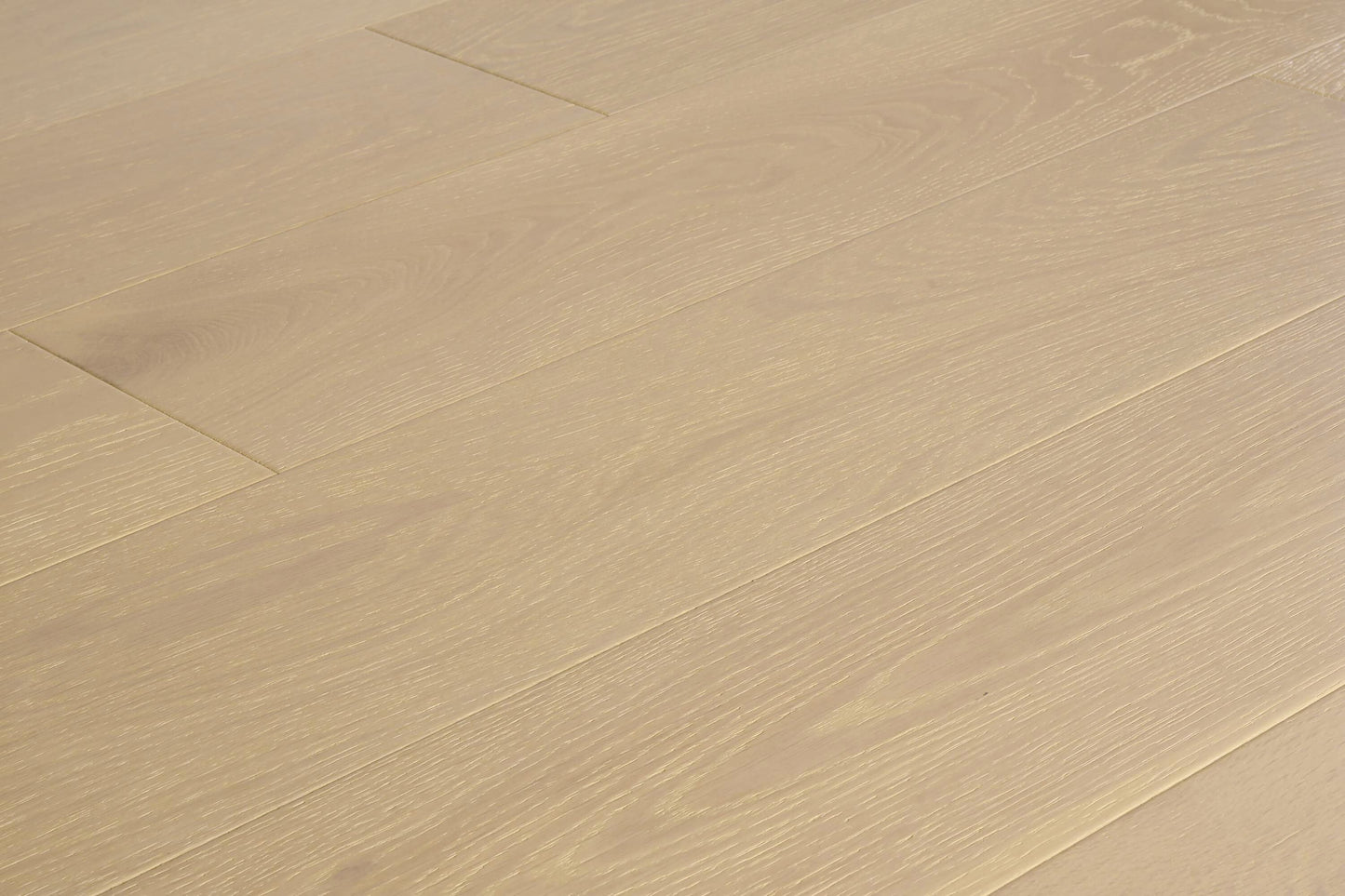 Element Flooring European white oak Moore hardwood flooring — carton and plank detail