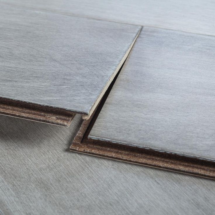 Style Selections 5-in Gray Fog Birch Smooth/Traditional Engineered Hardwood Flooring (36.09-sq ft)