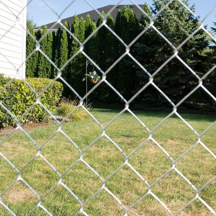 Everbilt 10 ft. x 4 ft. 12-Gauge Galvanized Steel Chain Link Fence Fabric Repair Roll