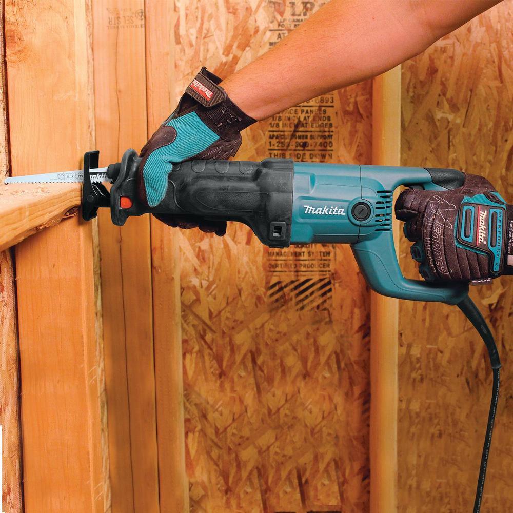11 Amp Corded Variable Speed Reciprocating Saw With Wood Cutting Blade, Metal Cutting Blade and Hard Case, no lock-on - Super Arbor
