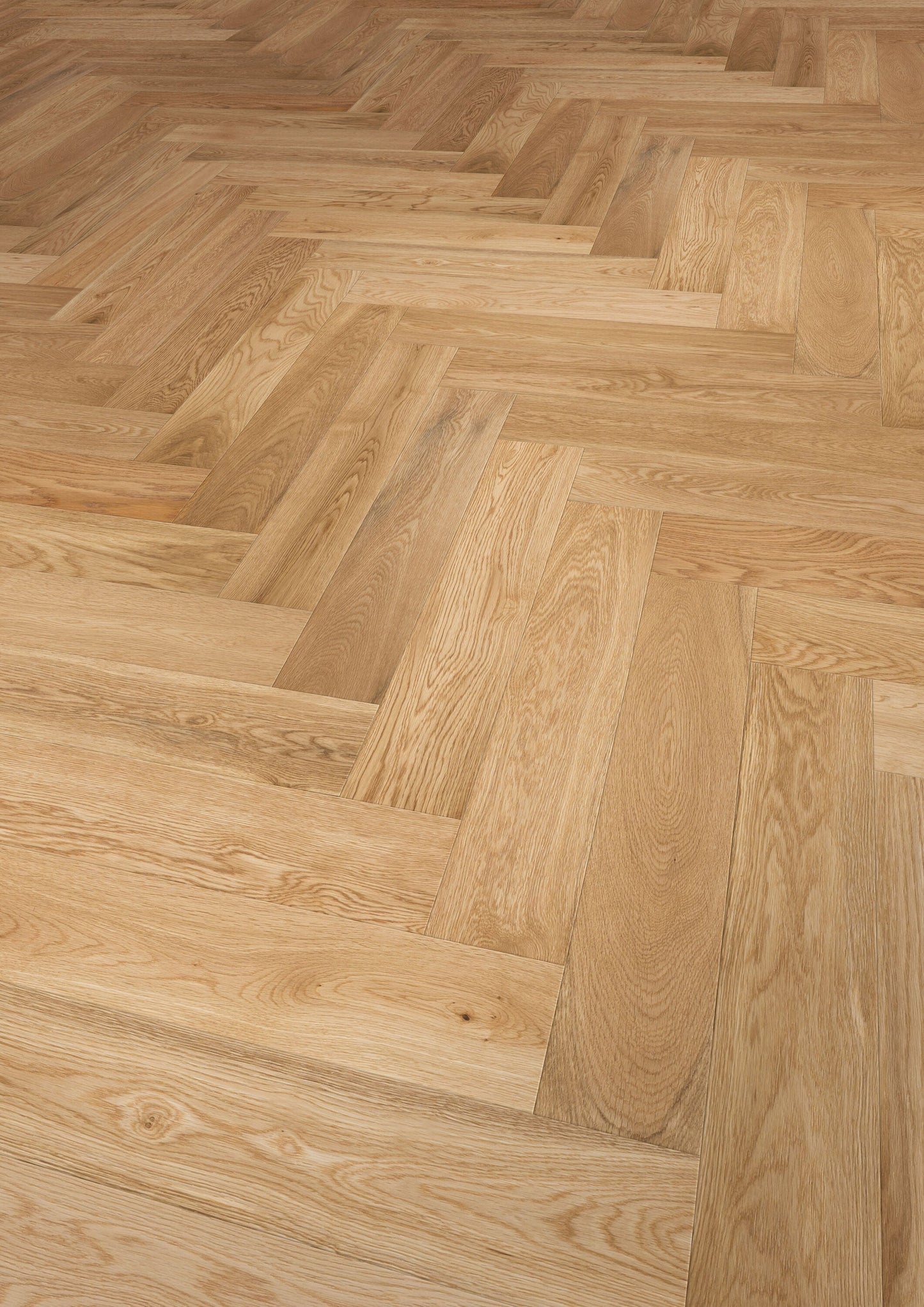 Solidfloor Oak Windsor Herringbone hardwood flooring — color and finish detail