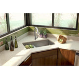 Sensate Single-Handle Touchless Pull Down Sprayer Kitchen Faucet in Vibrant Stainless with DockNetik and Sweep Spray - Super Arbor
