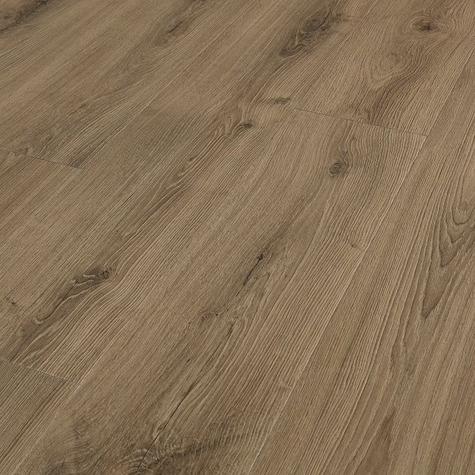 Pergo Pro +WetProtect Knightwood Oak Waterproof Laminate Flooring