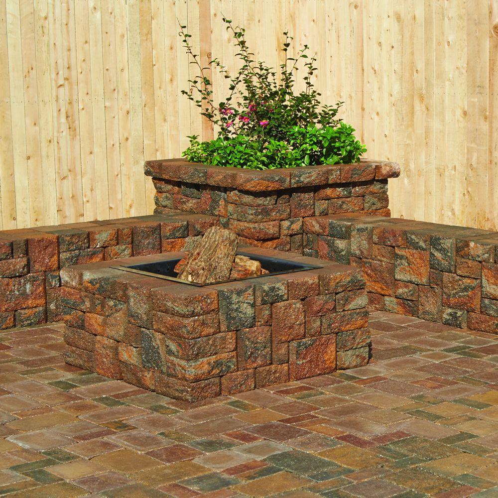 Pavestone SplitRock Corner 3.5 in. x 10.5 in. x 7 in. Winter Blend Concrete Garden Wall Block (96 Pcs. / 40.8 Face ft. / Pallet)