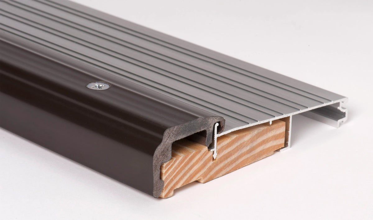 JELD-WEN 30x80 Steel prehung entry door, Left-hand outswing, Primed – detail view 5