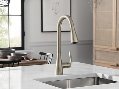 Moen Georgene Spot Resist Stainless 1-Handle Pull-Down Kitchen Faucet, Deck Mount with Deck Plate Included