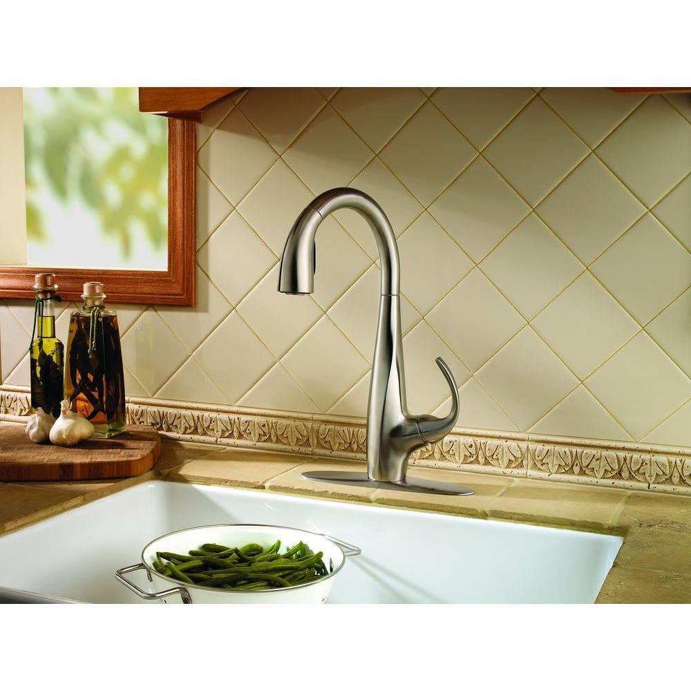 Avanti Single-Handle Pull-Down Sprayer Kitchen Faucet in Stainless Steel - Super Arbor