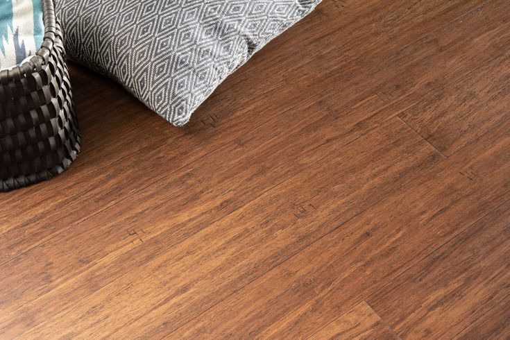 CALI Fossilized Antique Java Bamboo 3-3/4-in W x 7/16-in T x 36-in Handscraped Solid Hardwood Flooring (22.69-sq ft / Carton)