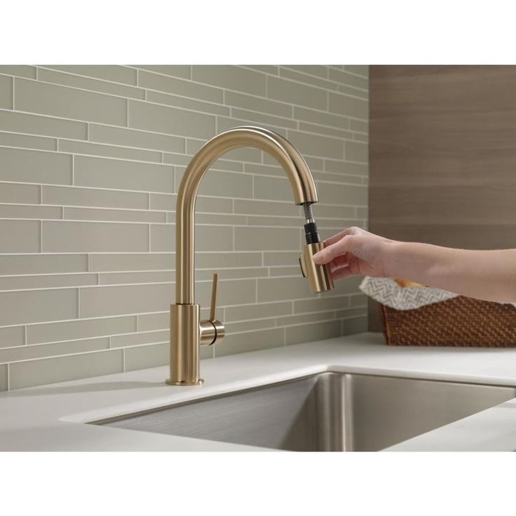 Delta Trinsic Champagne Bronze 1-Handle Deck-Mount Pull-Down Handle Kitchen Faucet