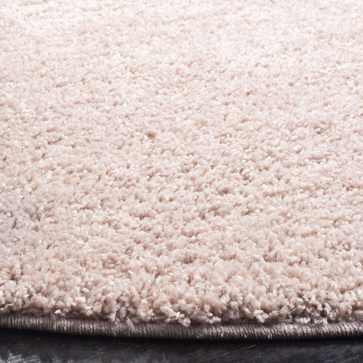 Safavieh Solo Shag 7 ft. Round Indoor Area Rug in Ivory, Solid Plush
