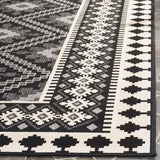 Safavieh Veranda 2-ft-7-in x 5-ft Black/Creme Indoor/Outdoor Abstract Coastal Throw Rug