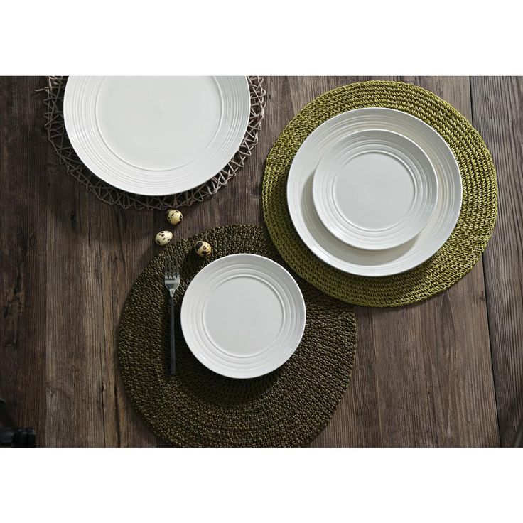 Ripple 16-Piece Casual Off white Ceramic Dinnerware Set (Service for 4)
