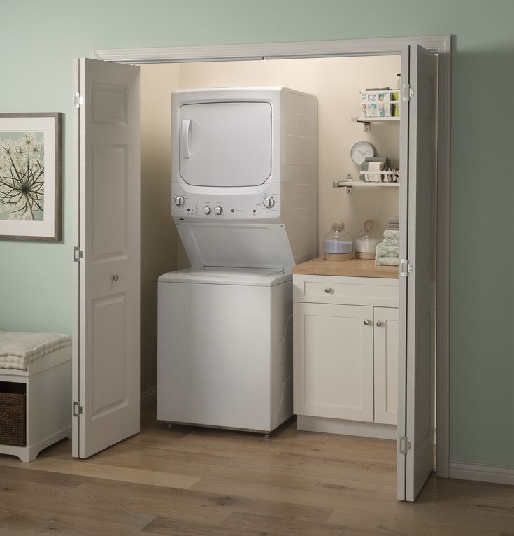 GE Gas Stacked Laundry Center with 3.8-cu ft Washer and 5.9-cu ft Dryer