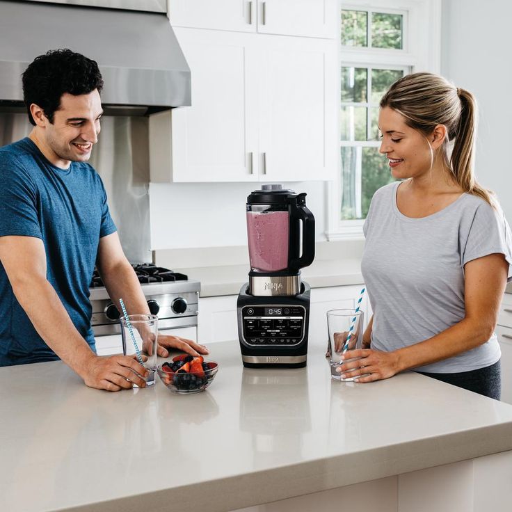 Foodi 64 oz. Single High Speed Black Cold and Hot Blender
