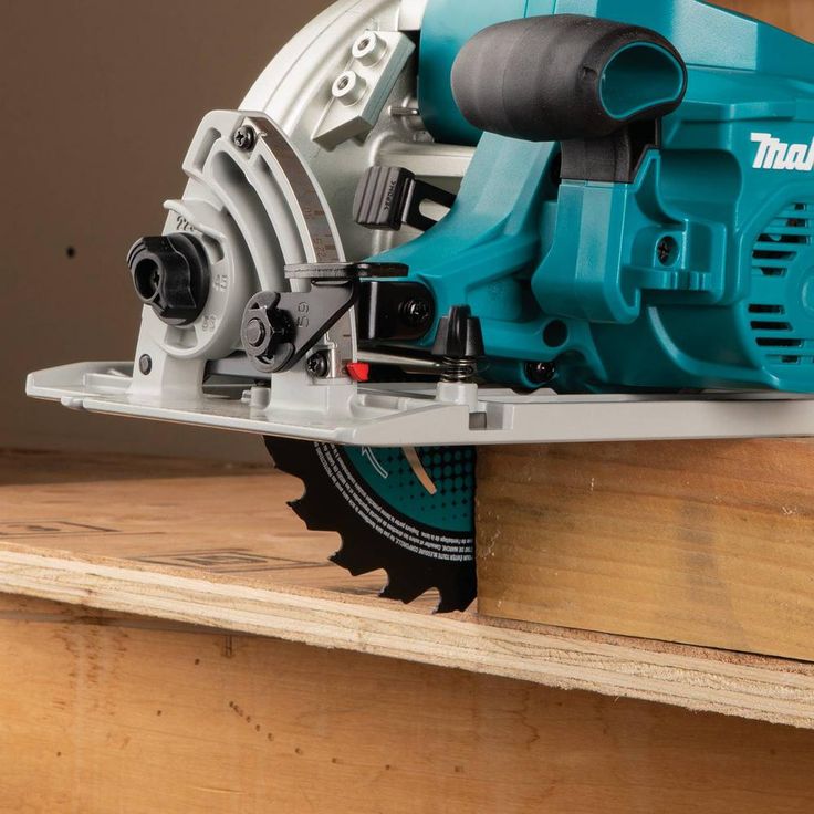 18-Volt X2 LXT Lithium-Ion (36-Volt) Brushless Cordless 7-1/4 in. Circular Saw Kit 5.0Ah