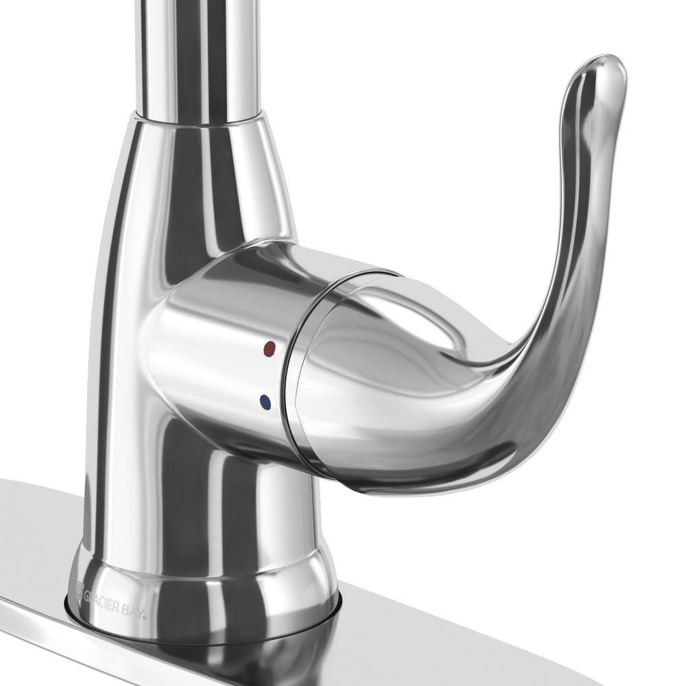 Market Single-Handle Pull-Down Sprayer Kitchen Faucet in Chrome - Super Arbor