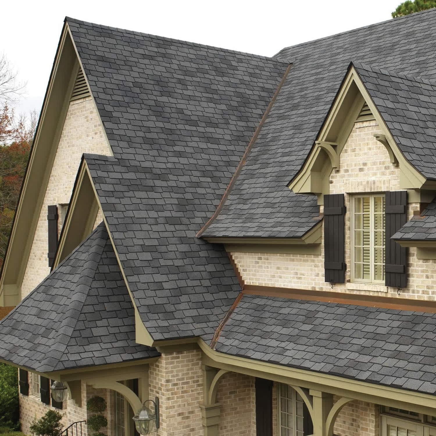 GAF Woodland LT AR Shingles Designer Castlewood Gray