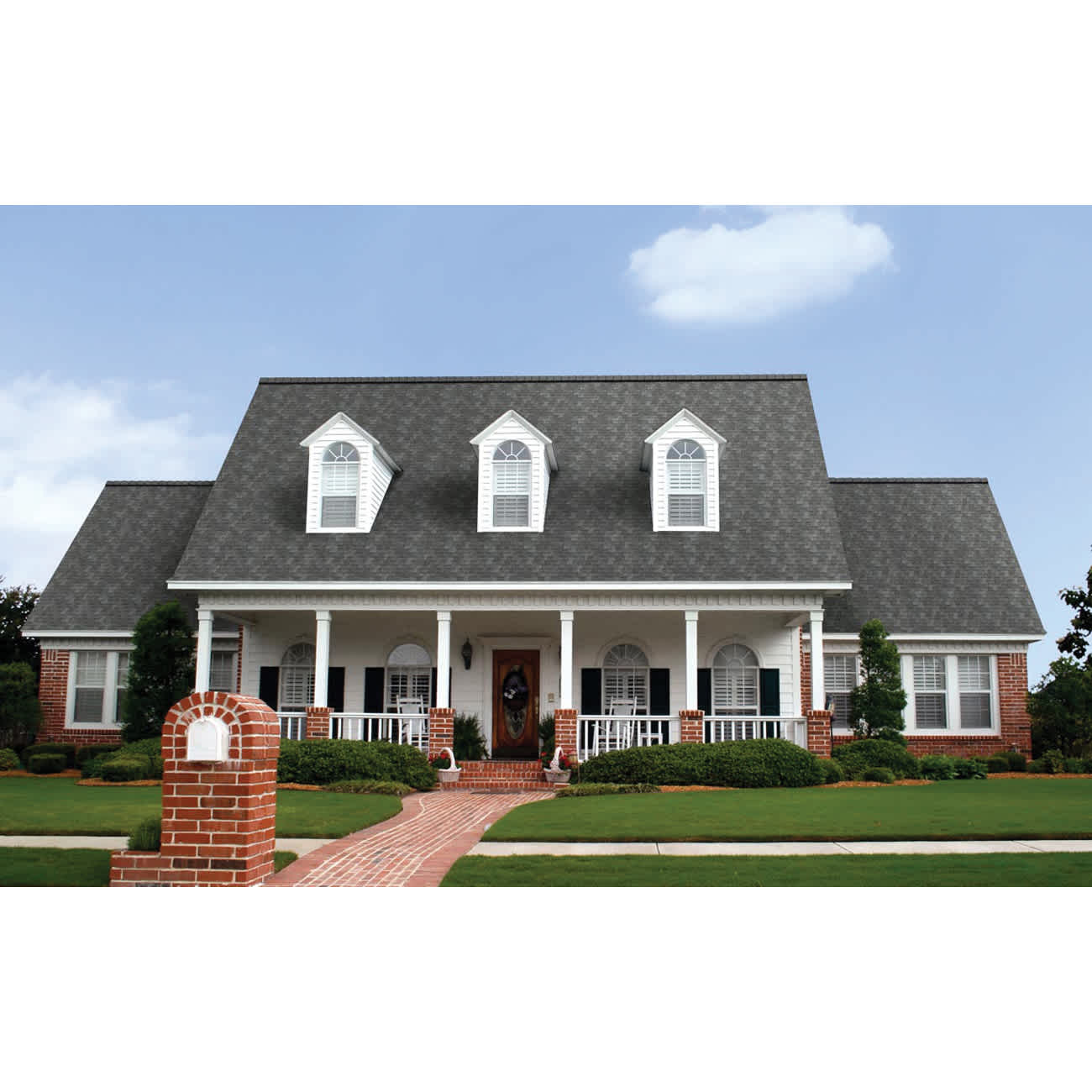 Owens Corning Woodmoor AR Cool Shingles Mountainside