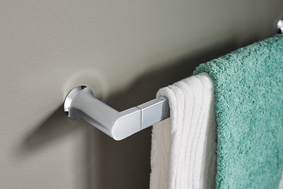 Moen Genta 18 in. Towel Bar in Chrome