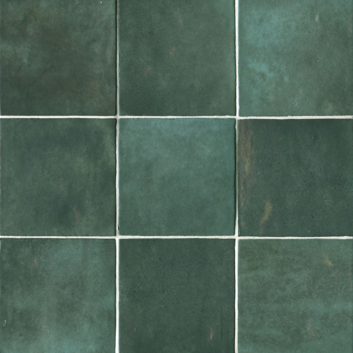 Cloe 5" x 5" Glossy Wall Tile in Green (10.83 SqFt/Ctn)