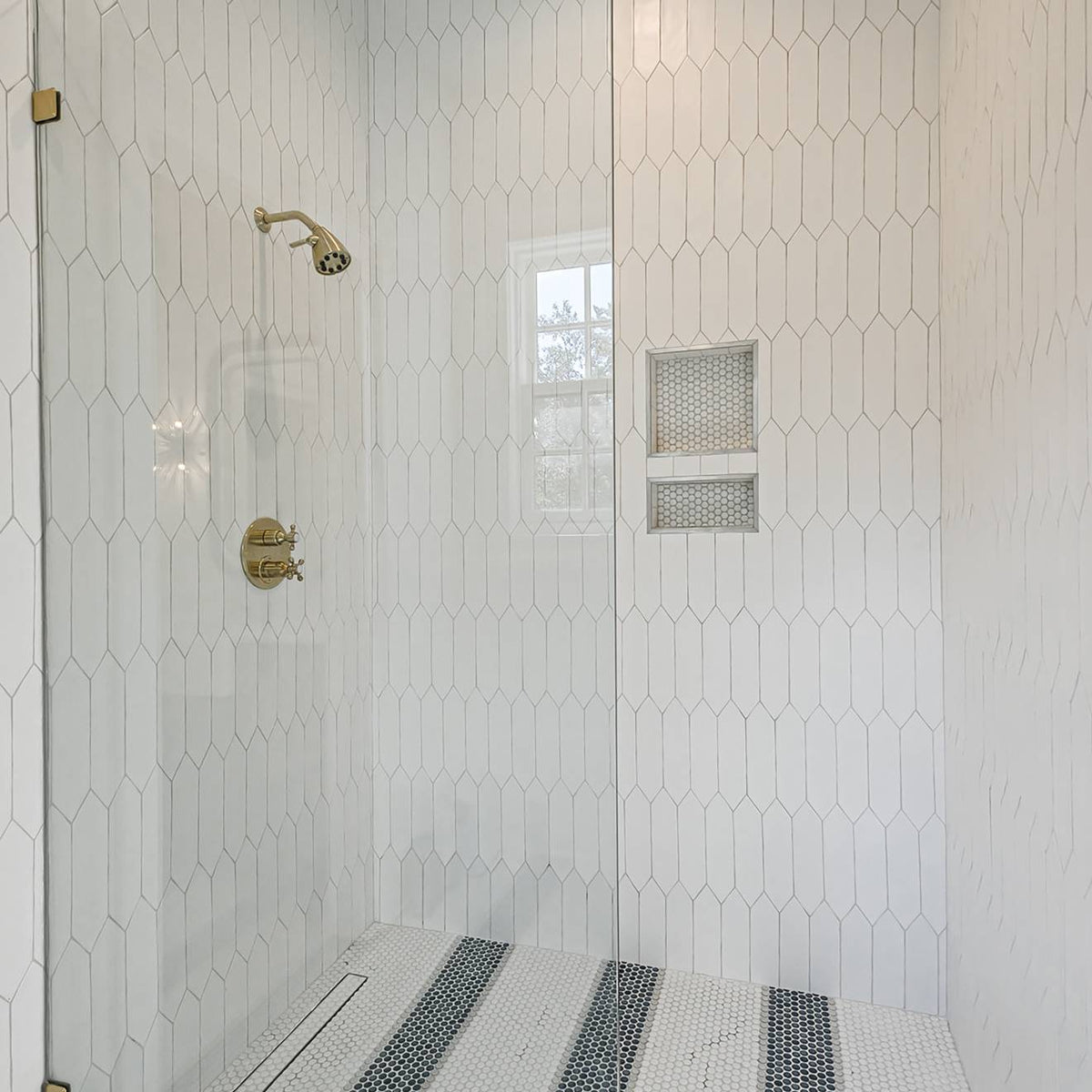 Bedrosians Reine 3" x 12" Matte White Picket Ceramic Wall Tile (6.9 Sq Ft per Carton)