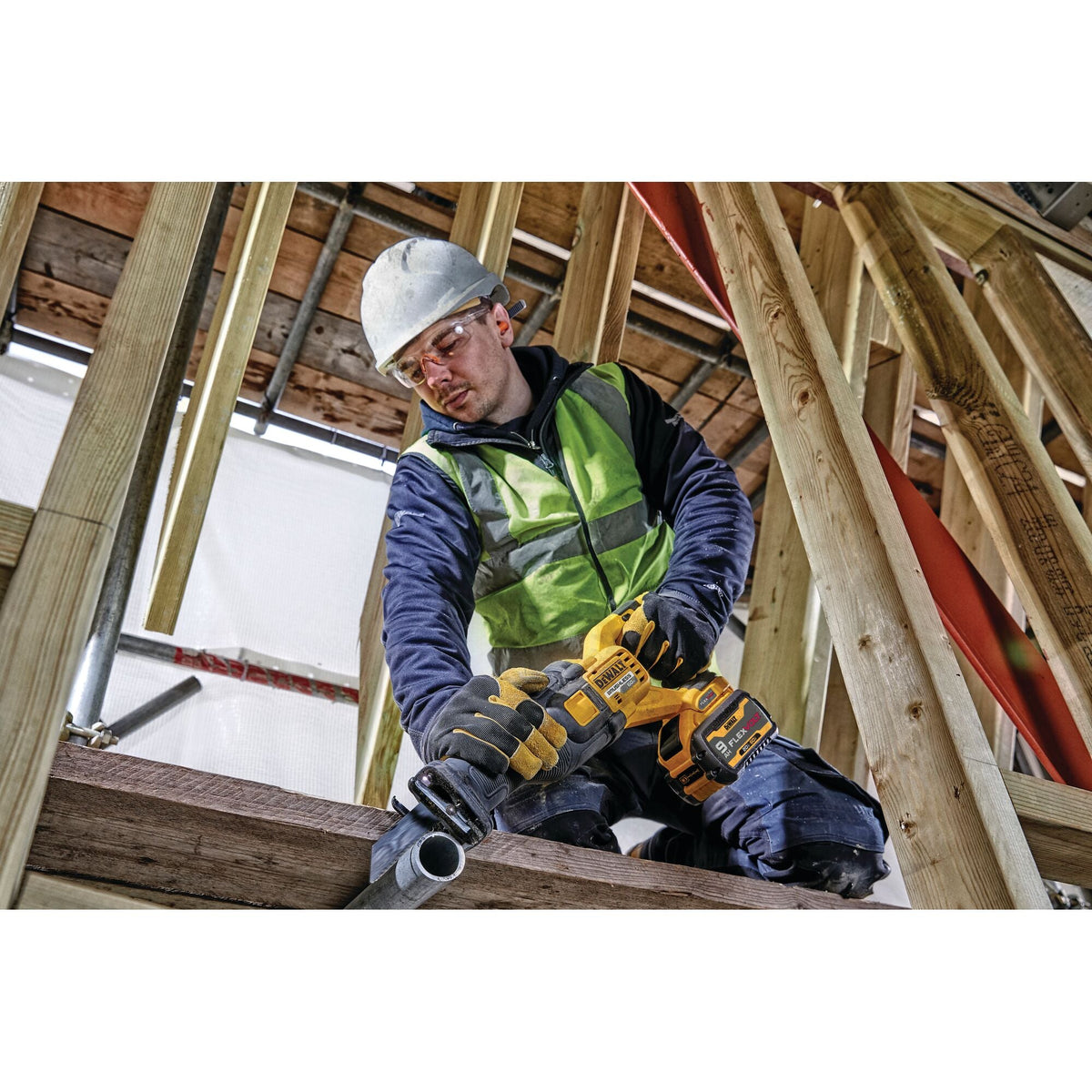 DEWALT FLEXVOLT 60V MAX Brushless Cordless Reciprocating Saw Kit with (2) Batteries and Bonus 1/2 in. Impact Wrench